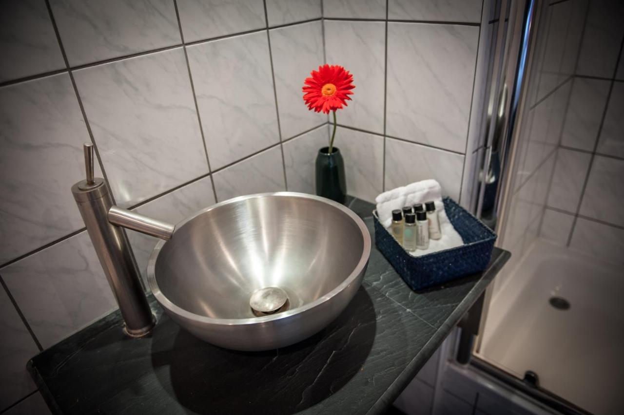 City Break Amsterdam Bnb Экстерьер фото